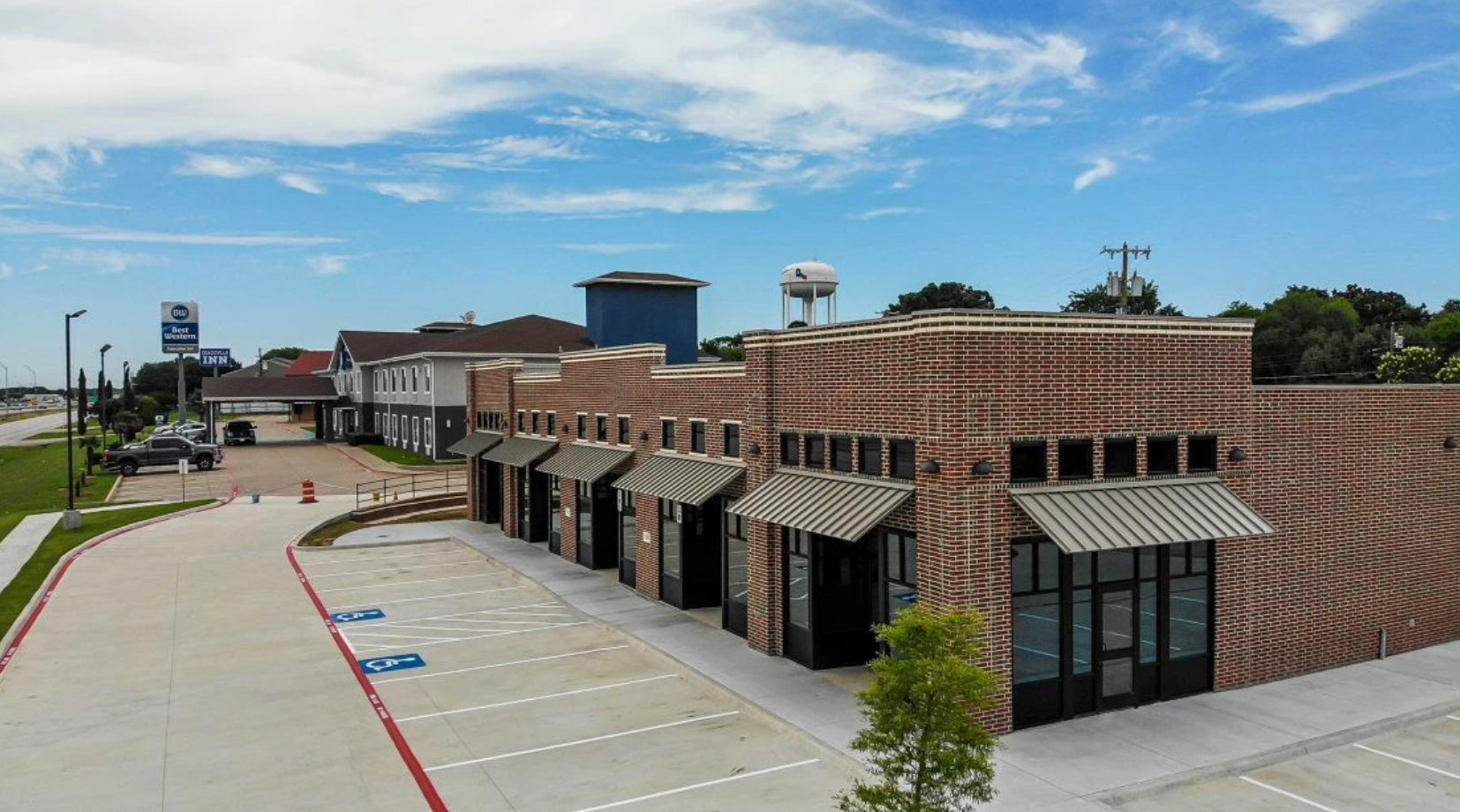 Trinity Retail Plaza